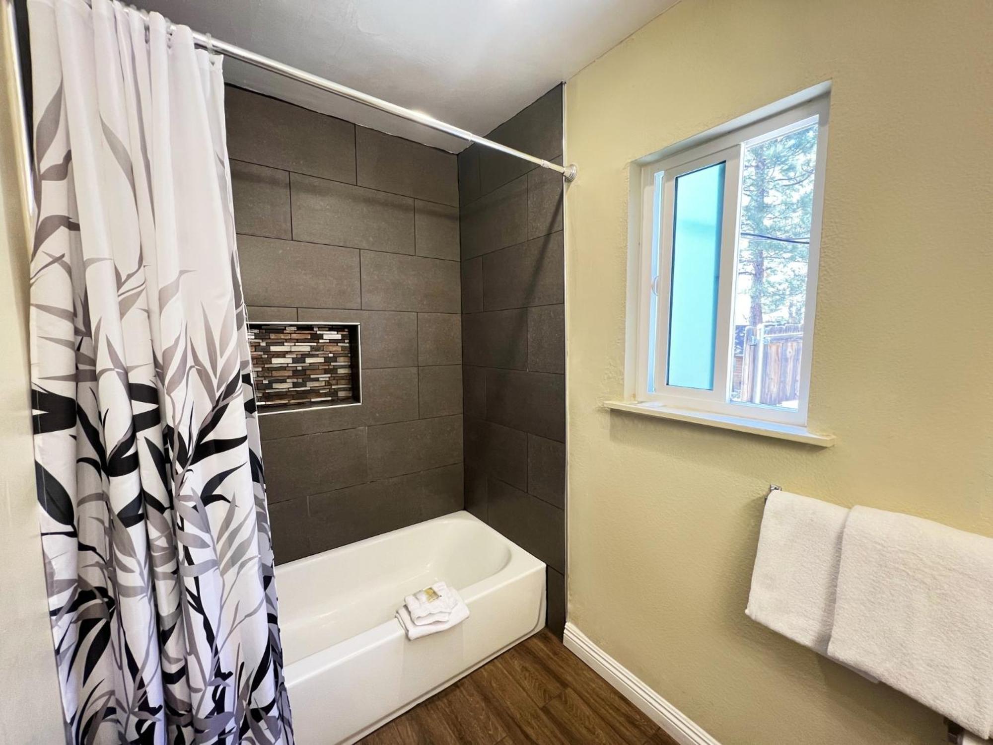 Omeo Suites Big Bear Big Bear Lake Rum bild